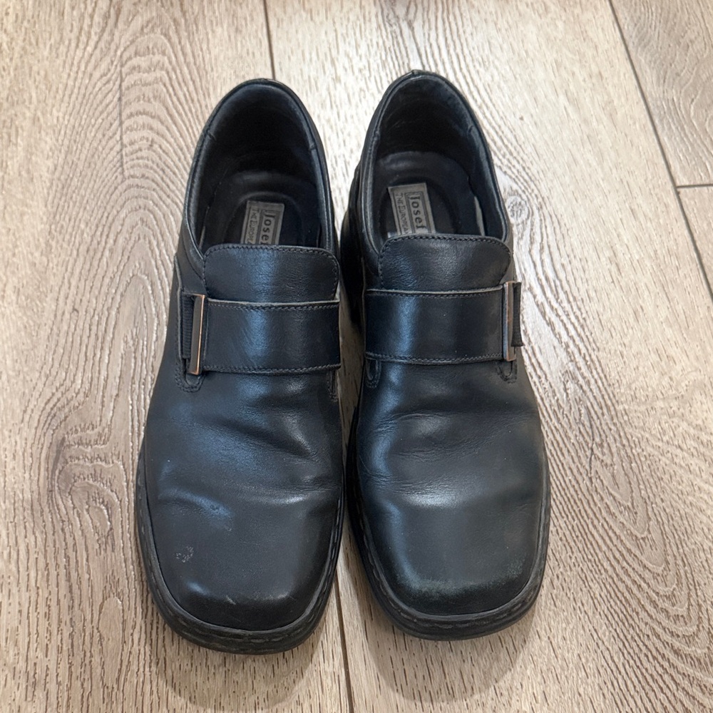 Josef Seibel woMen's Black Leather Slip-On Loafers with Strap Accent